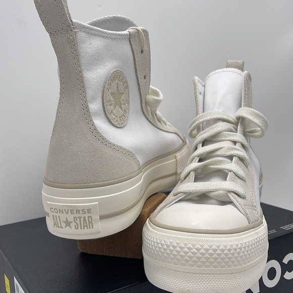 Converse WMNS CTAS LIFT HI
WHITE/VAPOROUS GRAY/LIGHT GOLD A09774C Platforms Snkr - Picture 9 of 16